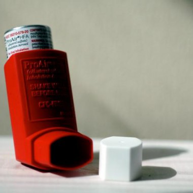 Asthma inhaler